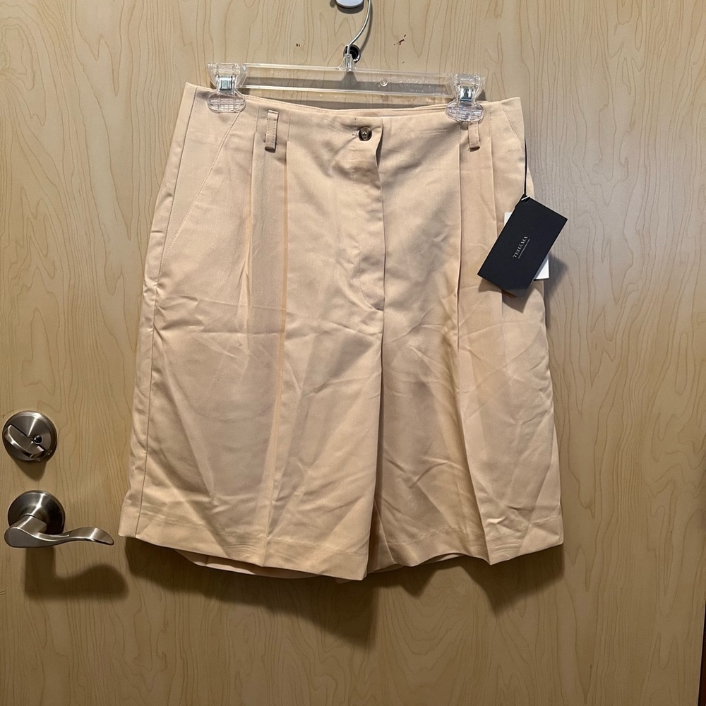 NWT tehama shorts